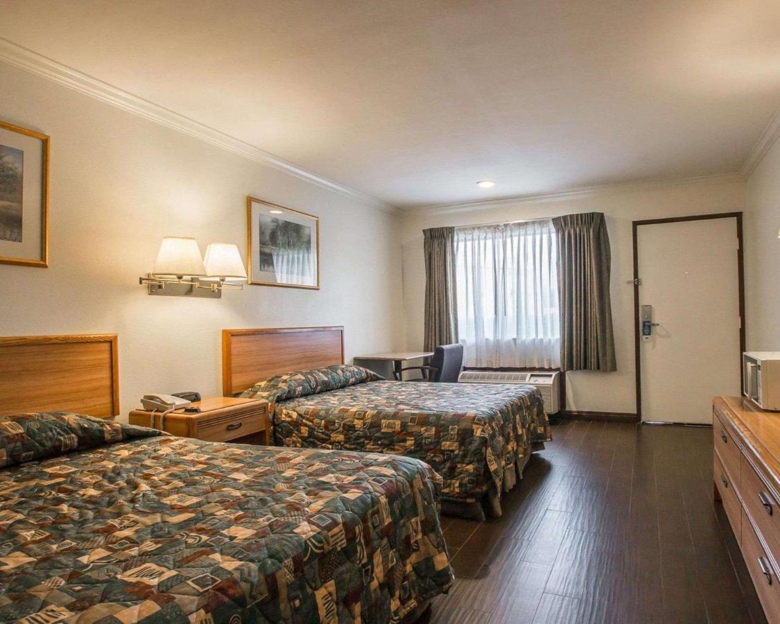 Palm Inn Hotel Near Tyler Mall 리버사이드 외부 사진