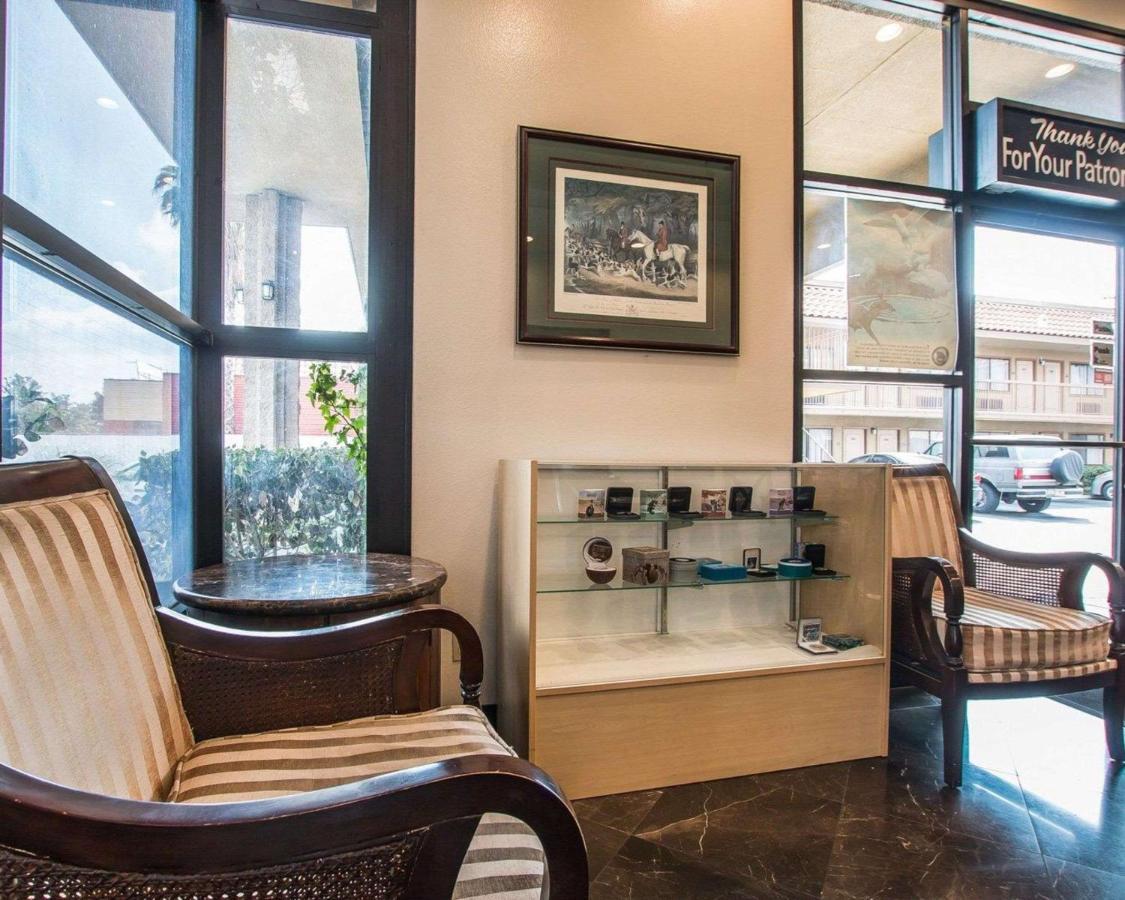 Palm Inn Hotel Near Tyler Mall 리버사이드 외부 사진
