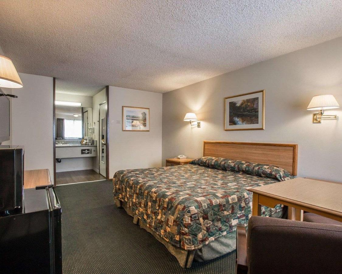 Palm Inn Hotel Near Tyler Mall 리버사이드 외부 사진