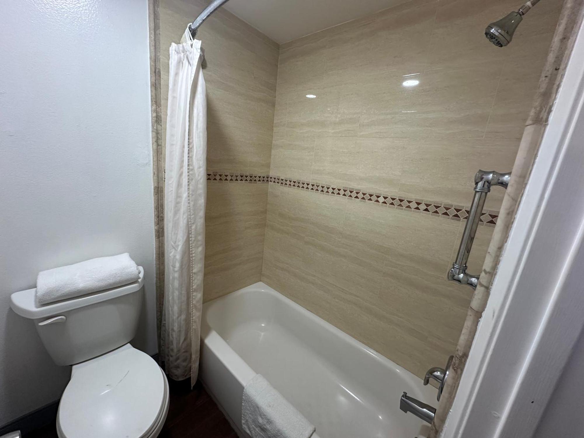 Palm Inn Hotel Near Tyler Mall 리버사이드 외부 사진