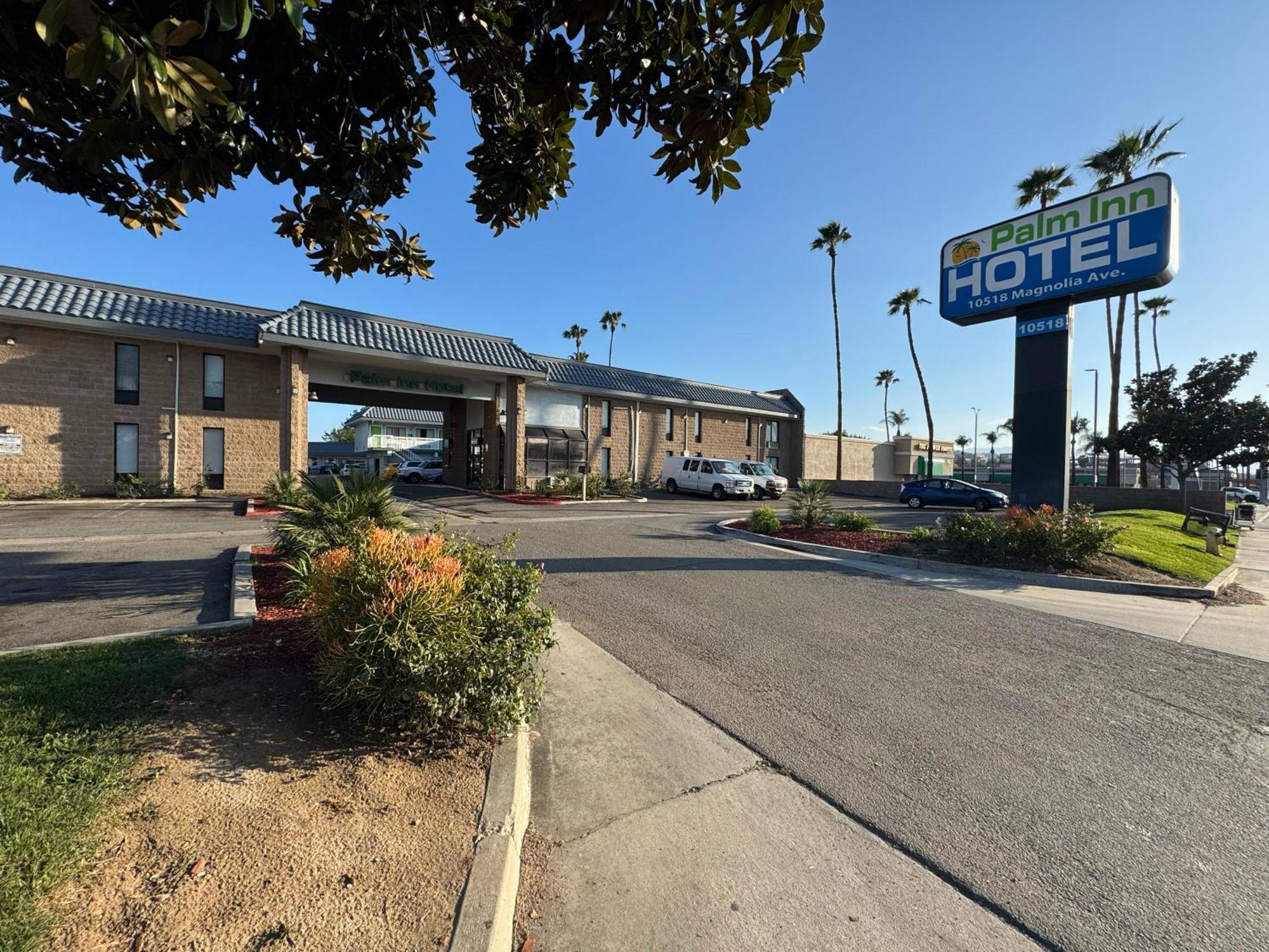Palm Inn Hotel Near Tyler Mall 리버사이드 외부 사진